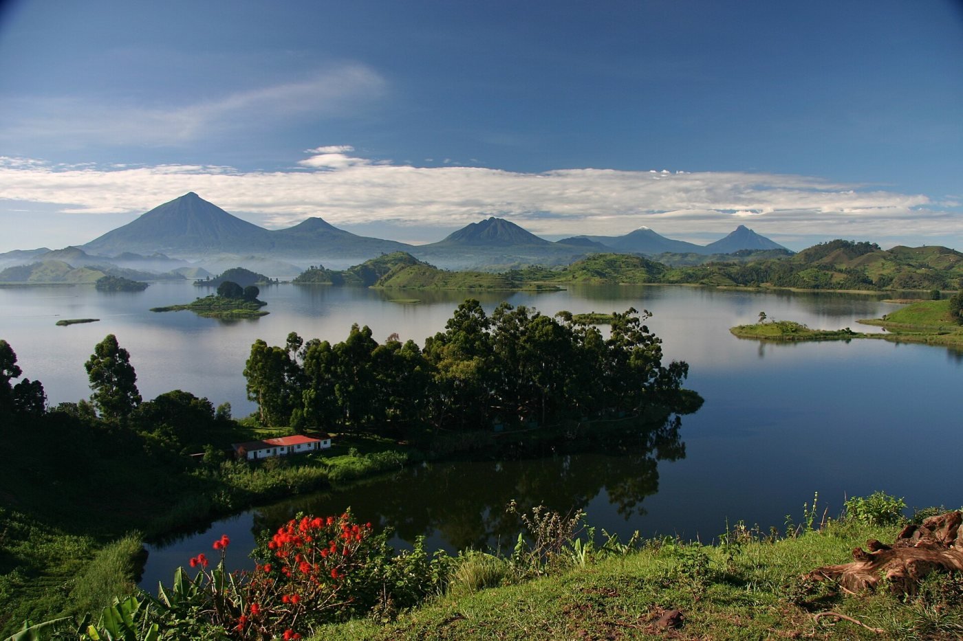 Lake Mutanda, Near Kisoro, south-west Uganda