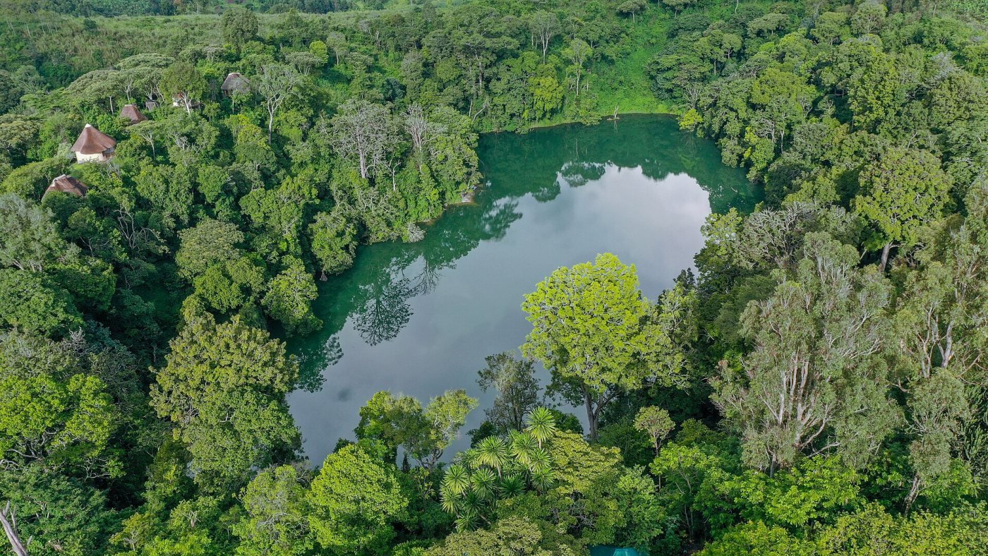 Fort Portal crater lakes, Ndali–Kasenda, Fort Portal